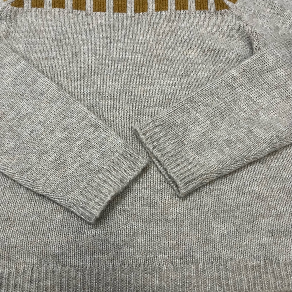 Indi & Cold Geometric Pattern Sweater - Picture 10 of 13